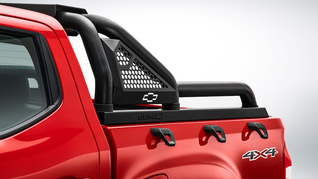 Sport bar con pasamanos para Chevrolet S10 Max 2024, camioneta pickup 4 cilindros es parte del kit adventure