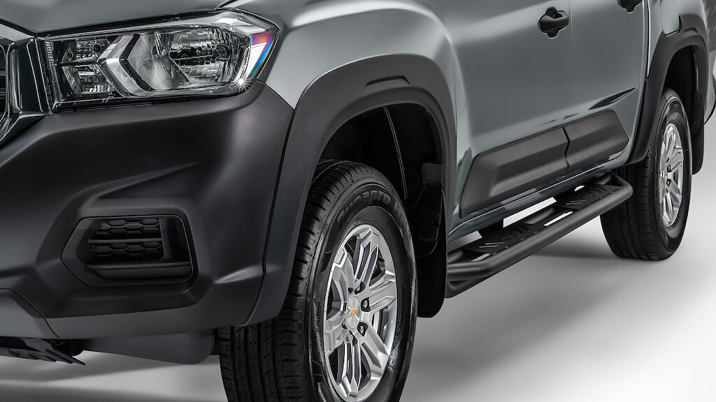 Fender flare es parte del kit appearance para Chevrolet S10 Max 2024, camioneta pickup 4 cilindros